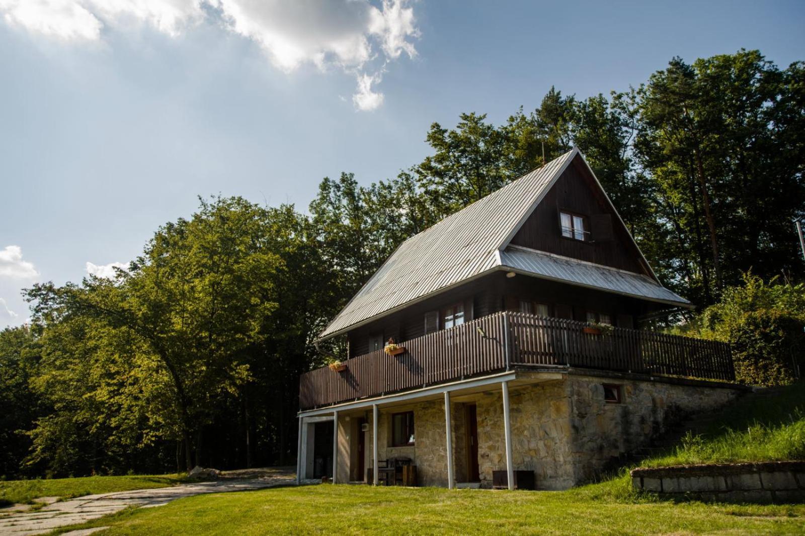 Rodinne Chaty Moravanpark - Ubytovani V Srdci Valasska Podkopna Lhota Exterior photo