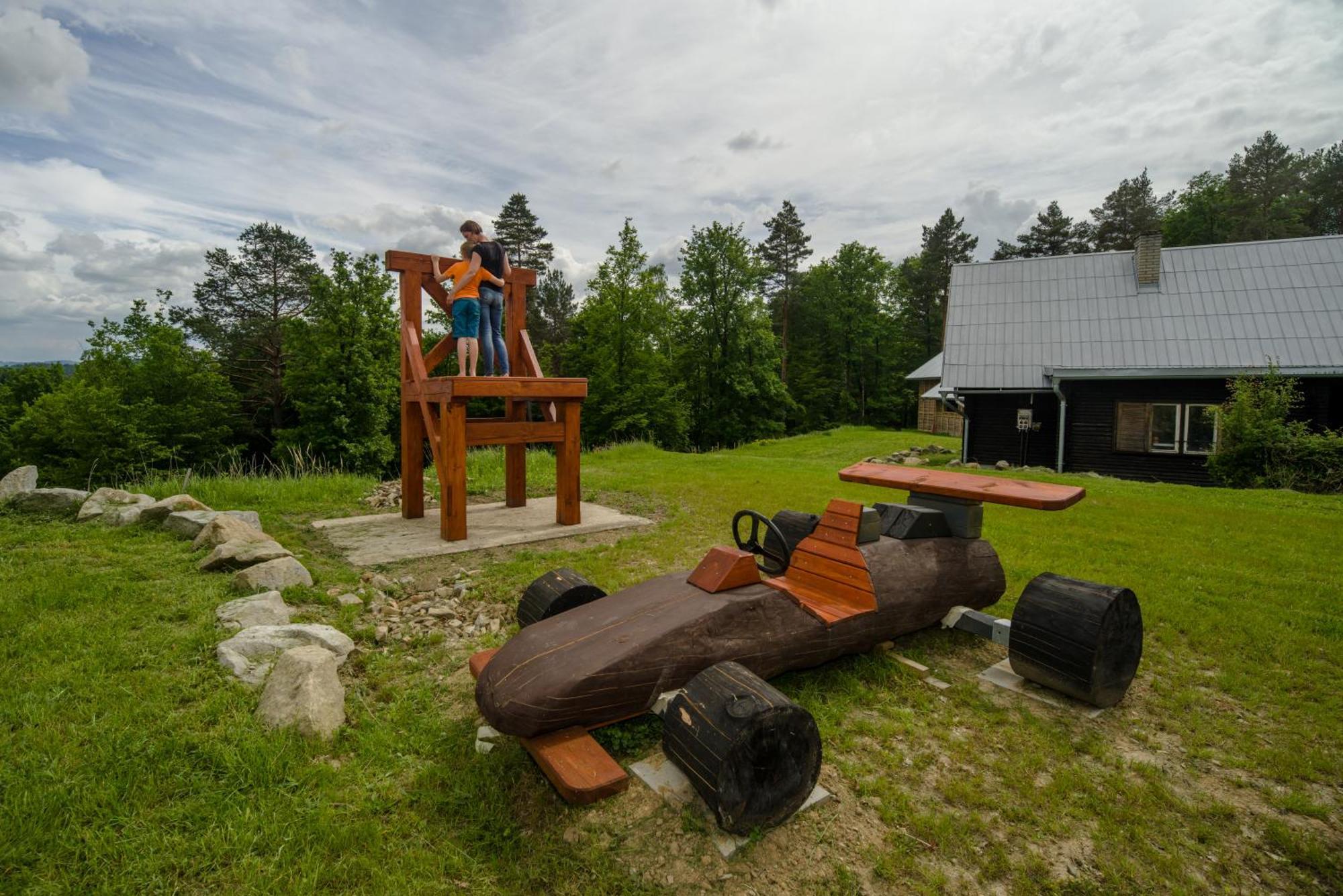 Rodinne Chaty Moravanpark - Ubytovani V Srdci Valasska Podkopna Lhota Exterior photo